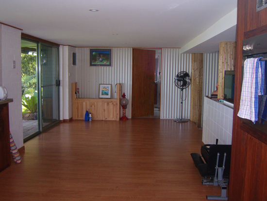 Rustic Living With Views Picture 2