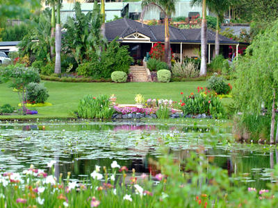 A walk in the garden Picture