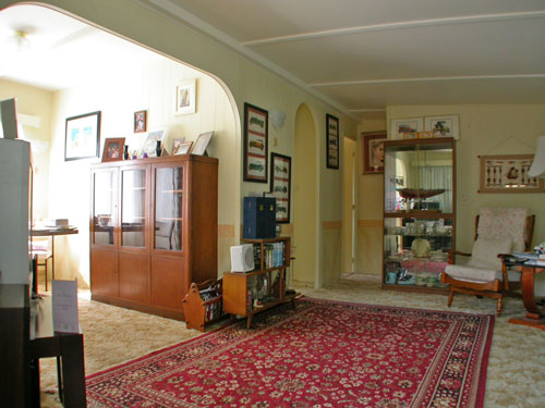 Retirees..Limetree Village Awaits Picture 1