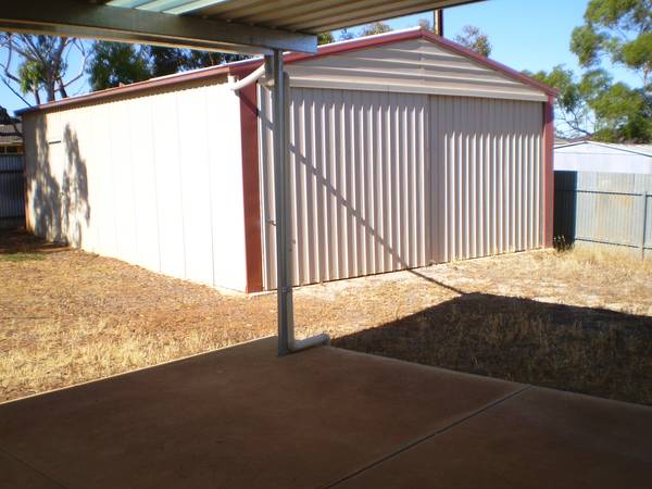 PERFECT INVESTMENT Picture 2