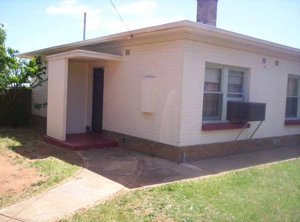 Three Bedroom Home Picture 3