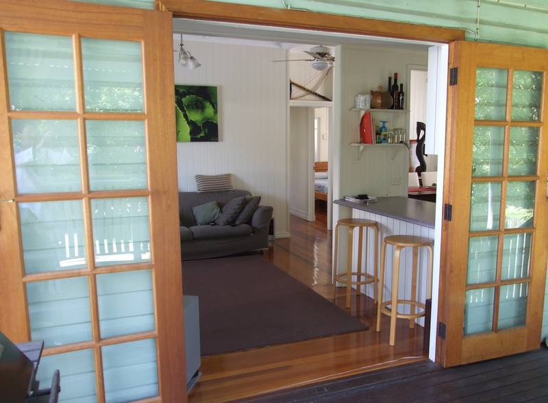 UNDER CONTRACT Picture 3