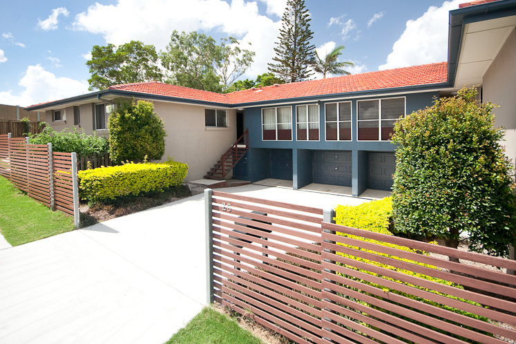 HERE IT IS - FIRST HOME BUYERS AND INVESTORS NEED SEARCH NO FURTHER. Picture 1