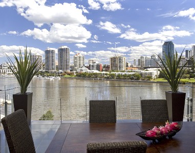 THIS STUNNING RIVERFRONT APARTMENT IS PRICED TO SELL NOW! Picture