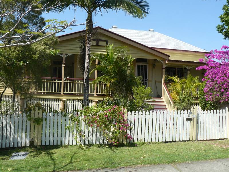 EAST BRISBANE BEAUTY Picture 1