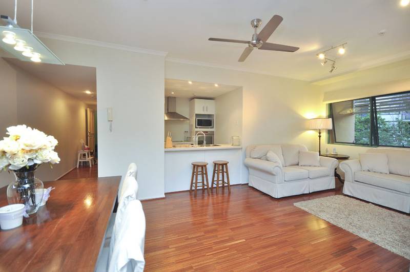 Exquisite Bridgewater Beauty - Sold Unconditionally Picture 3