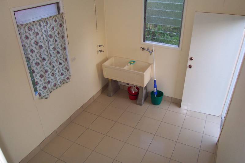 BUDGET ACCOMMODATION IN GREAT LOCATION Picture 2