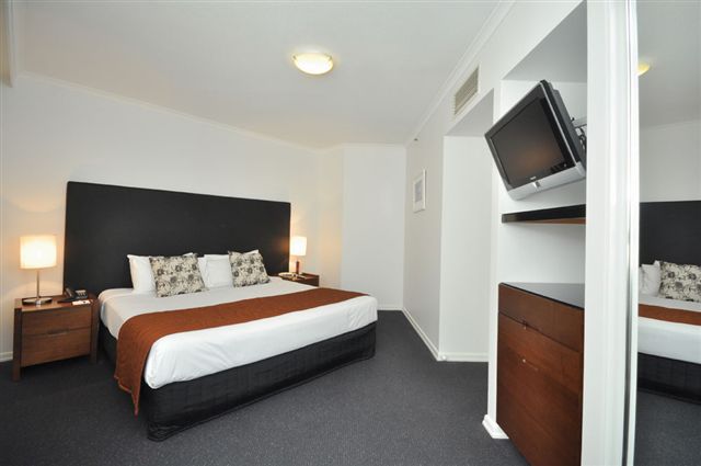 Dual key apartment. This year's return after refurbishment costs @ $26,795 Picture 1