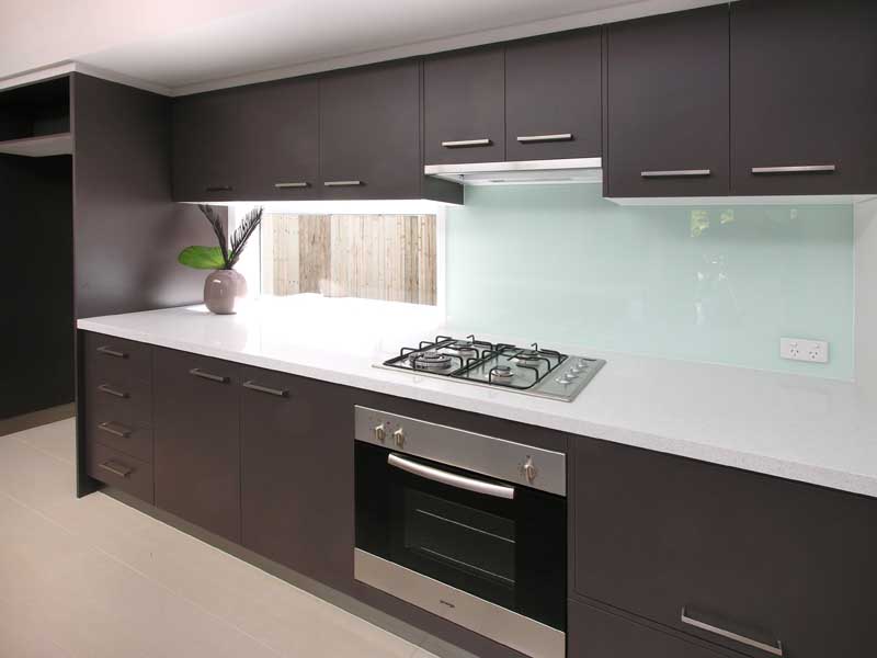 EXECUTIVE RESIDENCE! Picture 3