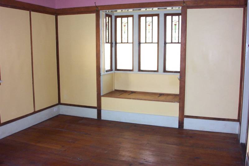 BLUE CHIP POSITION NEAR RIVERSIDE & PARKLANDS AT YOUR BACK DOOR! Picture 3