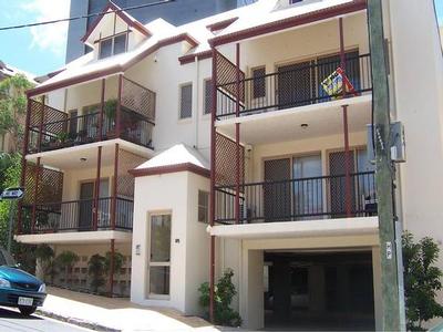 VALUE PACKED CLOSE TO CITY Picture