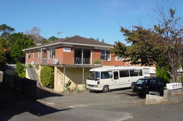 Epsom Studio Picture 1