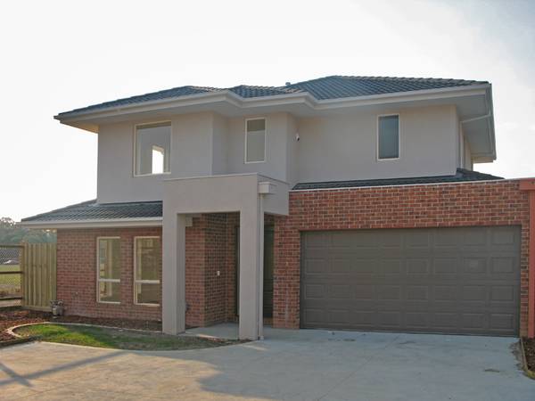 Exclusive Lifestyle... Picture 1