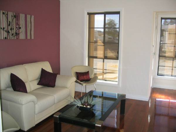 Great Position... Picture 3