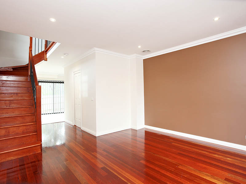 AN IDEAL INVESTMENT! Picture 2