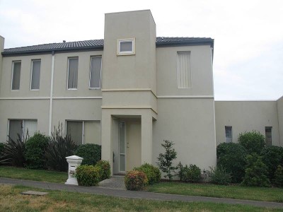 Townhouse Living At It's Best Picture