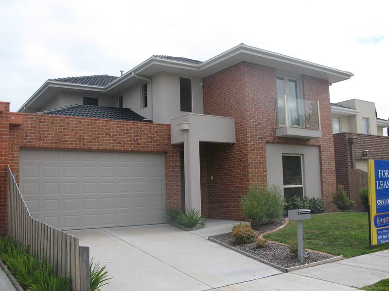 Stylish and Elegant Picture 1