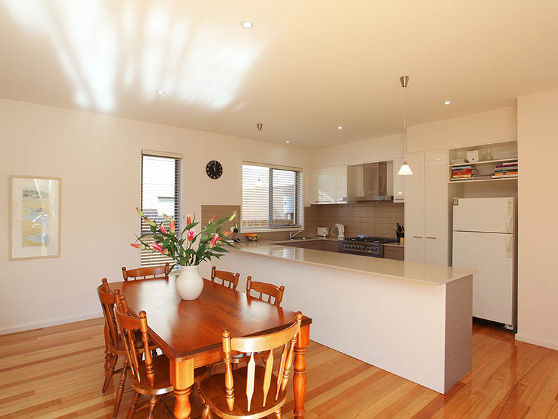 SPOIL YOURSELF Picture 3