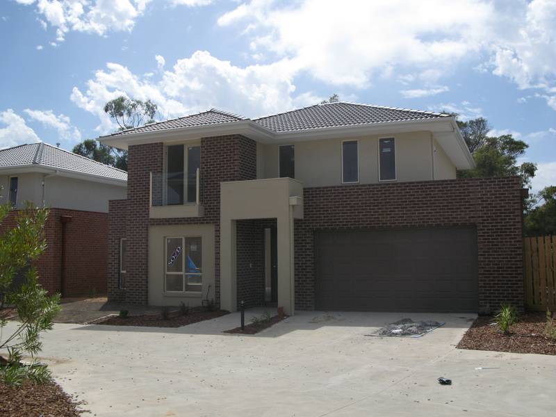 Almost Brand new Stunning Home Picture 1