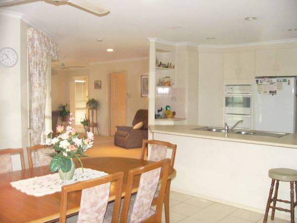 PERFECT PRESENTATION - A MUST HAVE Picture 3