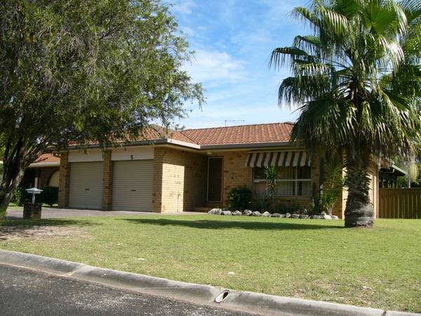 TOP STREET FOR THIS TOP HOUSE Picture 1