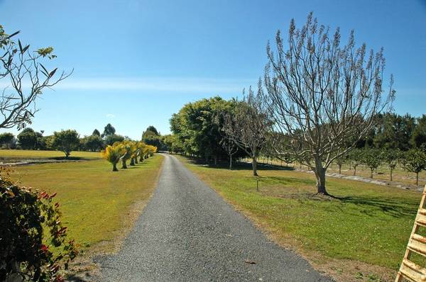 Gateway to Private Haven .... Picture 3