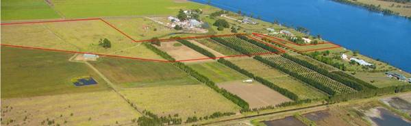 Gateway to Private Haven .... Picture 1