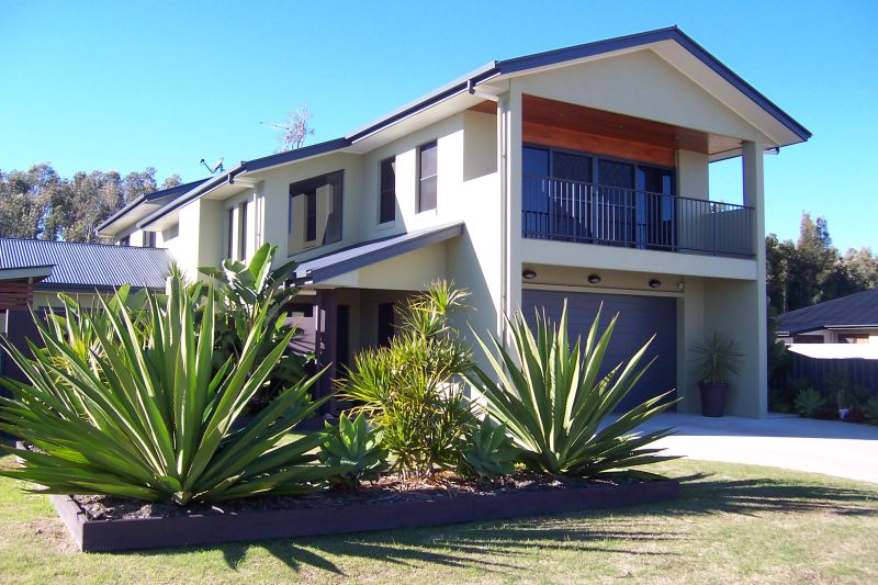 BEST DOLLAR VALUE PROPERTY ON THE MARKET Picture 1