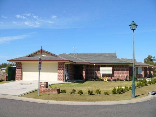 Waterfront Duplex-The Perfect Investment Picture