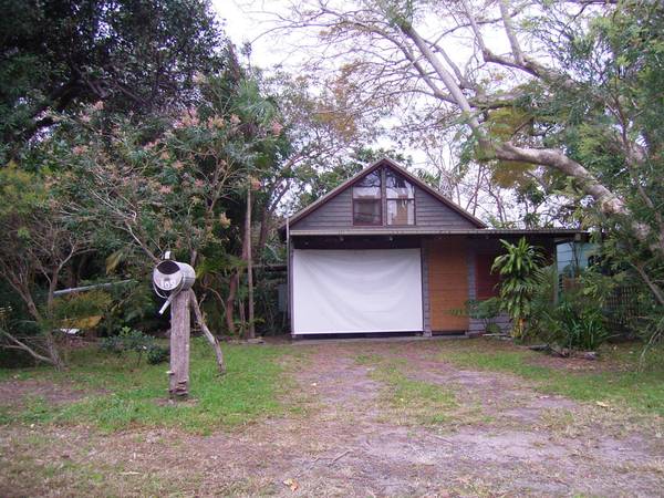 109 LAKES BOULEVARDE, WOOLOWEYAH Picture 1