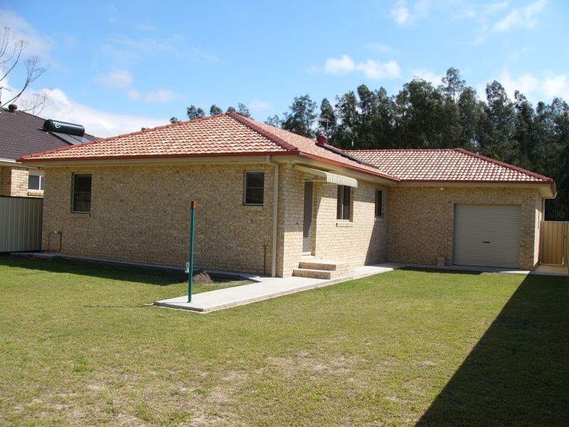 COMFORTABLE AND SECURE LIVING WITH LOWER ENERGY COSTS Picture 2