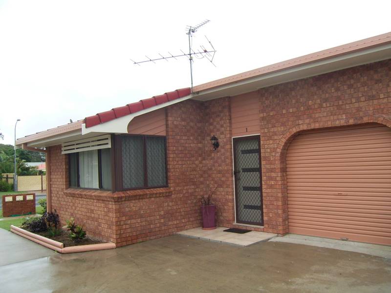 1/20 WARATAH AVENUE, YAMBA Picture