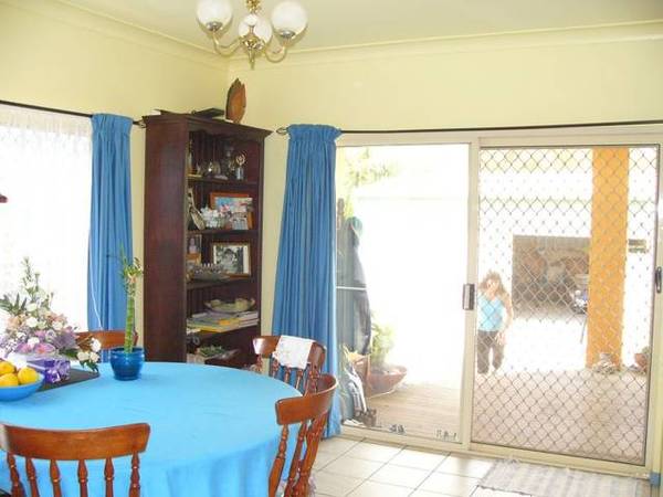 PEACEFUL WATERFRONT RESERVE SETTING Picture