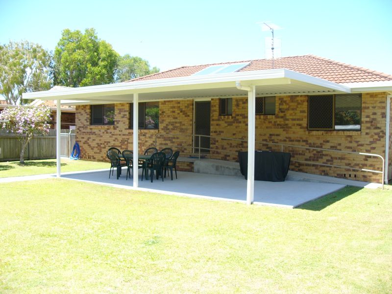 MISS THIS AND THATS IT Picture 1