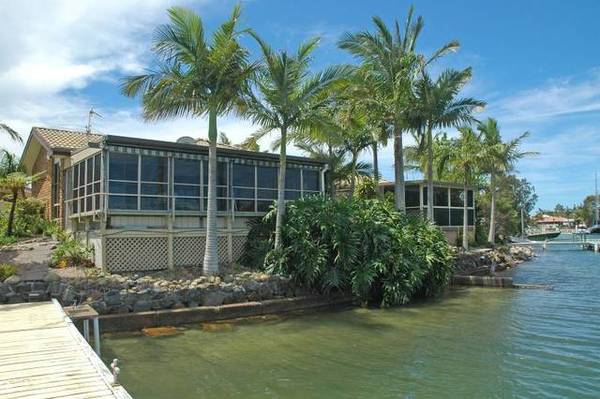 WATER, WATER EVERYWHERE Picture 1