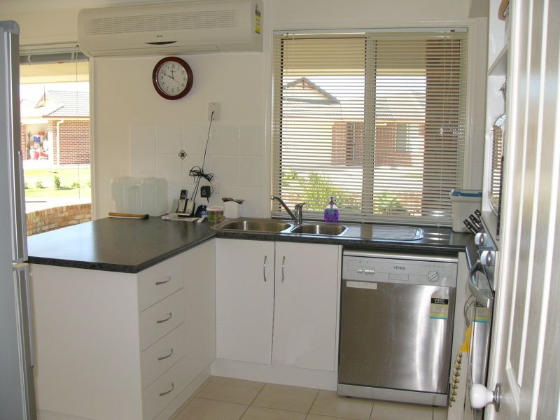 2/1 NEWPORT ISLAND CIRCUIT, YAMBA Picture 2