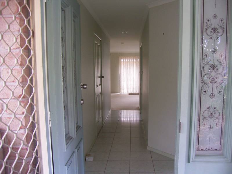 4/17 BEACH STREET, YAMBA Picture