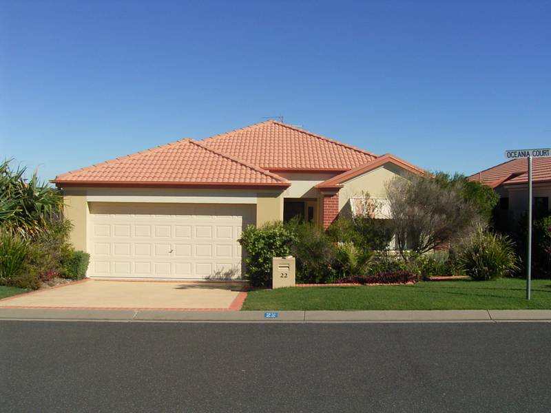 22 Oceania Court, Yamba Picture 1