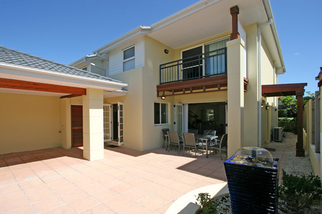 THE SANDS 63 Picture 1