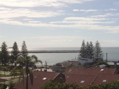 4/5 CHURCH STREET, YAMBA Picture