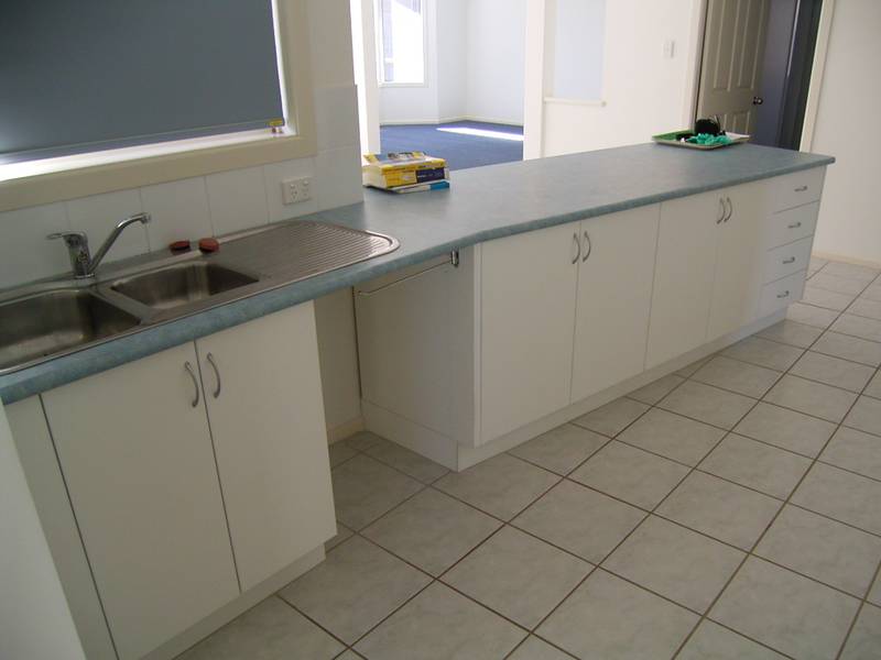 AVAILABLE LATE DECEMBER Picture 2