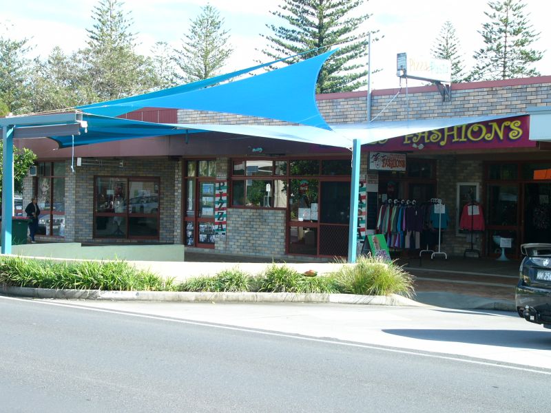 OWNER OCCUPIERS OR INVESTORS - TAKE NOTE .... Picture 3