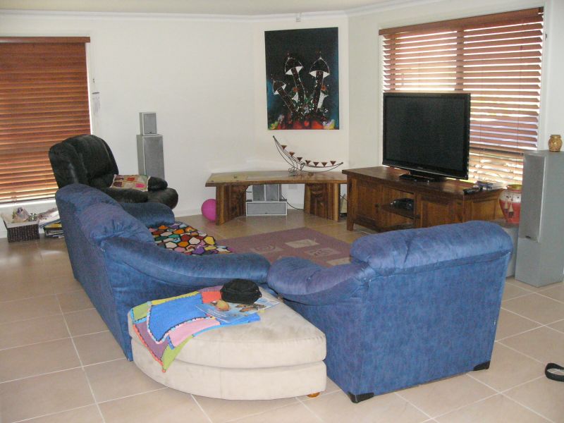 ROOM TO MOVE, BUT YOU'D BETTER MOVE FAST Picture 2