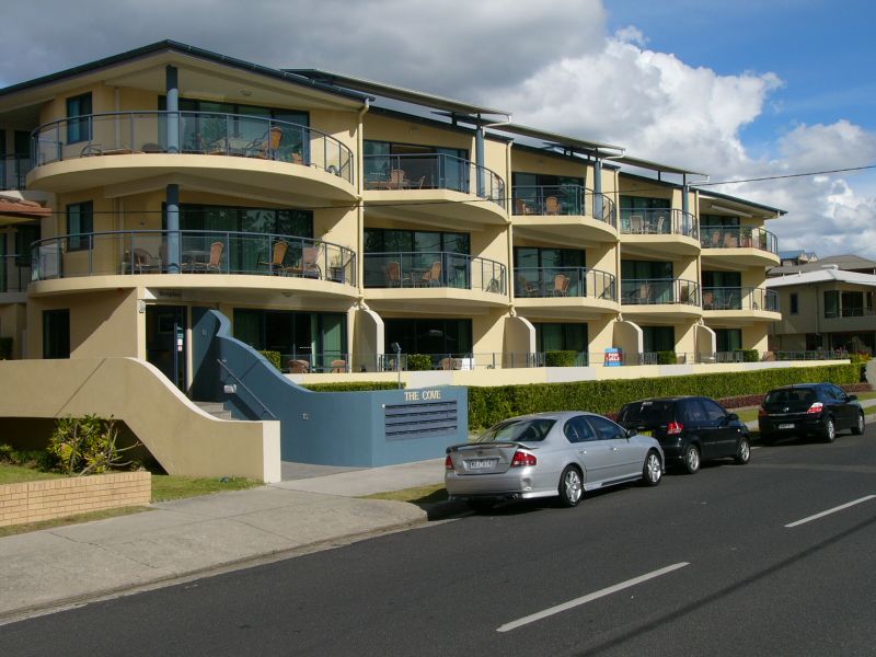 HIGH RETURNS - LOW ENTRY LEVEL Picture 2