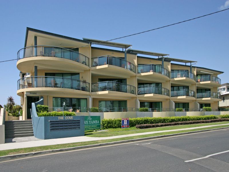 SURF CHECK FROM YOUR BALCONY Picture 1