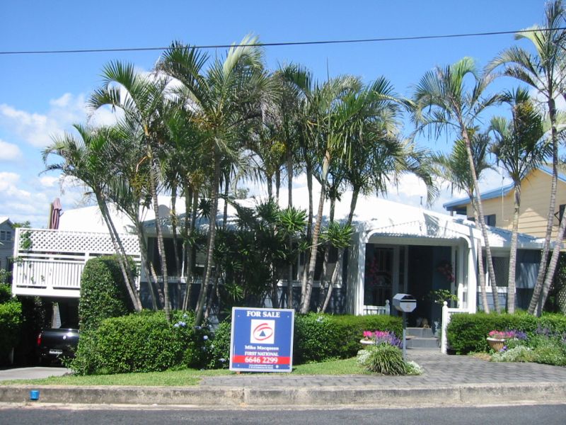 YOUR PRIVATE SANCTUARY OF COMFORT AND CHARM Picture 1