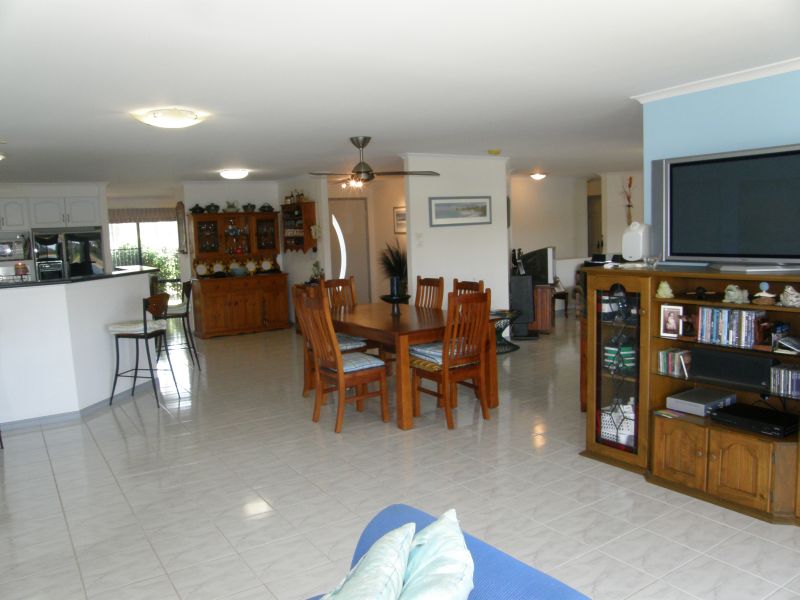 GET TO WHERE THE RIVER RUNS ... Picture 3