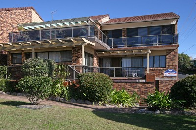 DONCASTER 1 Picture DONCASTER 1 Picture