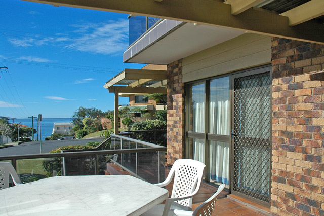 DONCASTER 1 Picture 2