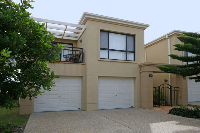 THE SANDS 60 Picture 1